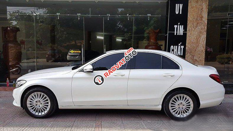 Xe Mercedes C250 đời 2016, màu trắng-3