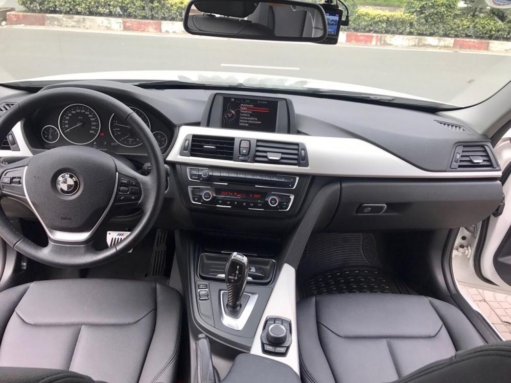 Cần bán xe BMW 3 Series 320i sản xuất 2014, màu trắng, nhập khẩu nguyên chiếc-6