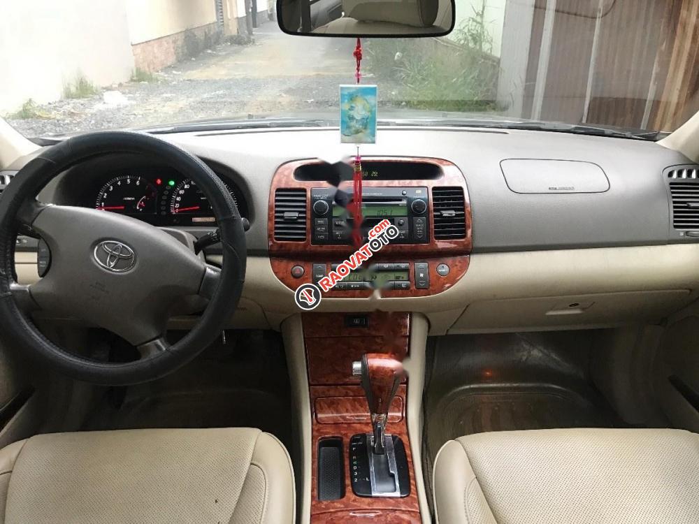 Cần bán lại xe Toyota Camry 3.0V đời 2005, màu đen xe gia đình-9