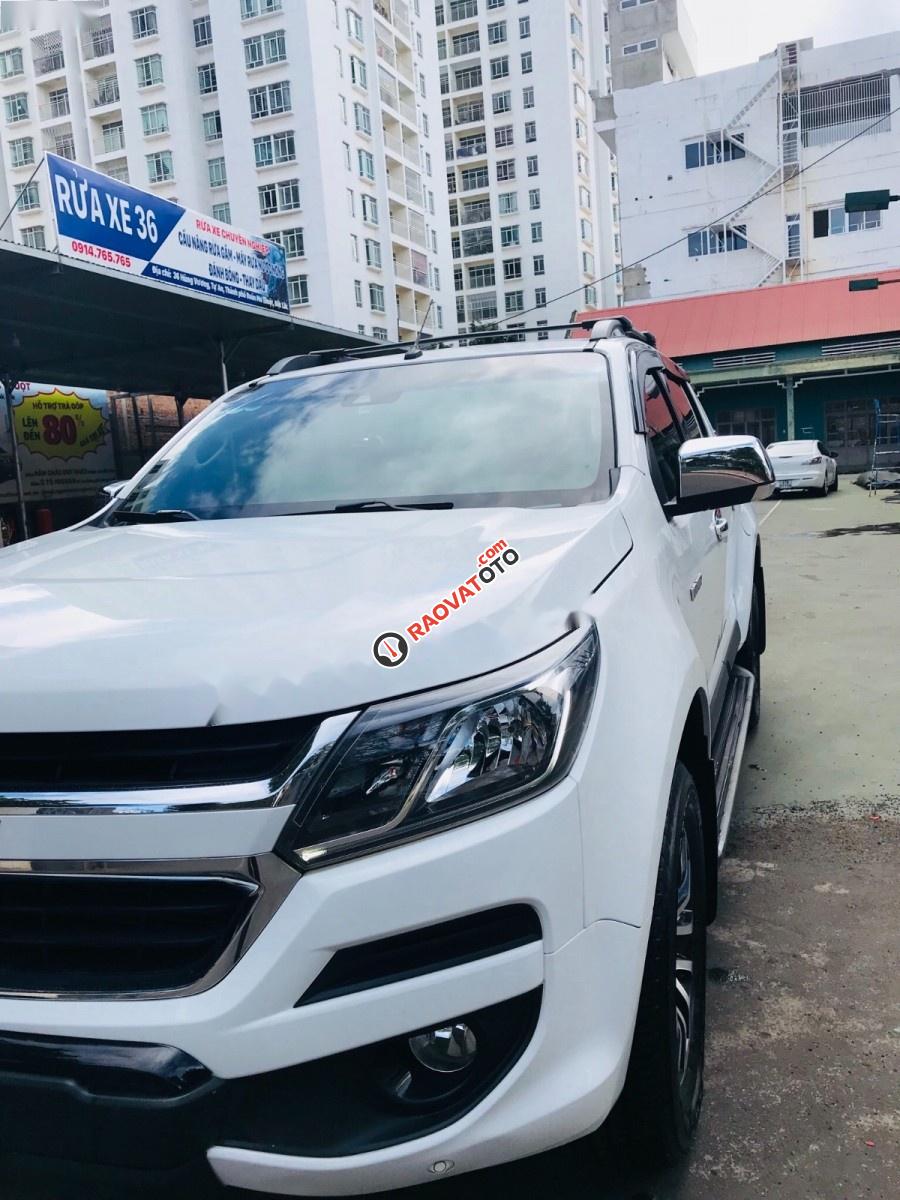 Bán xe Chevrolet Colorado sản xuất 2017, màu trắng, nhập khẩu nguyên chiếc xe gia đình-7