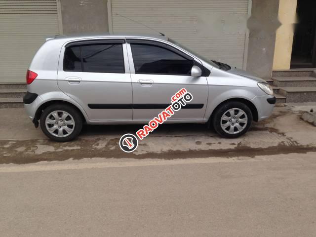 Cần bán Hyundai Getz 2009, màu bạc, nhập khẩu nguyên chiếc xe gia đình-0