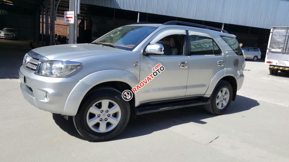 Bán Toyota Fortuner G 2.5MT số sàn máy dầu màu bạc, sản xuất 2009-4