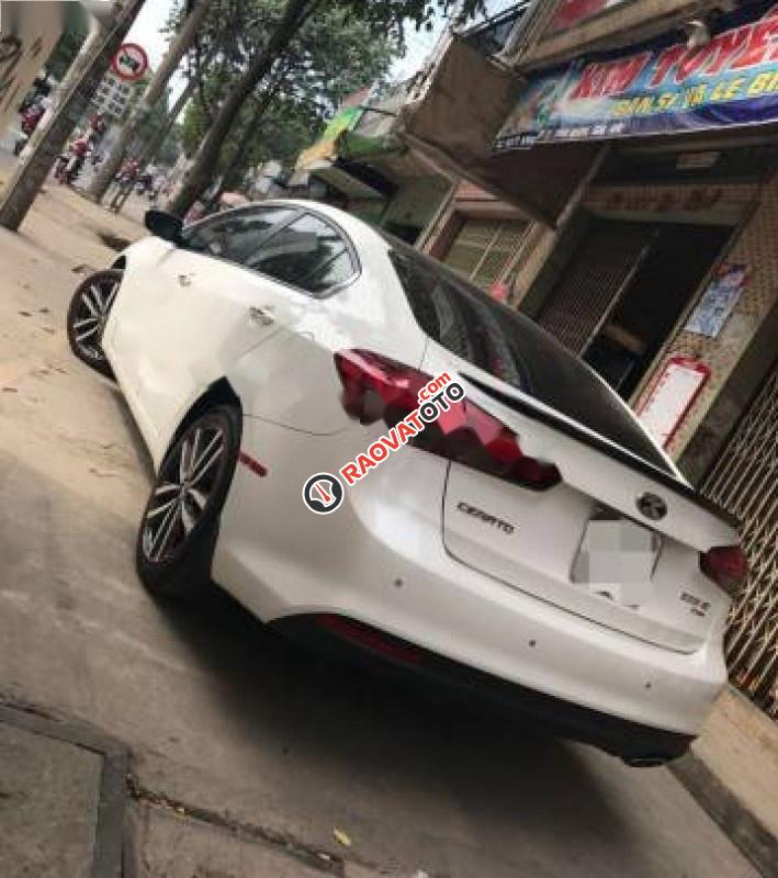 Cần bán lại xe Kia Cerato 2016, màu trắng, giá chỉ 598 triệu-1