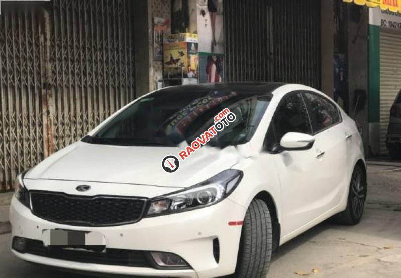 Cần bán lại xe Kia Cerato 2016, màu trắng, giá chỉ 598 triệu-5