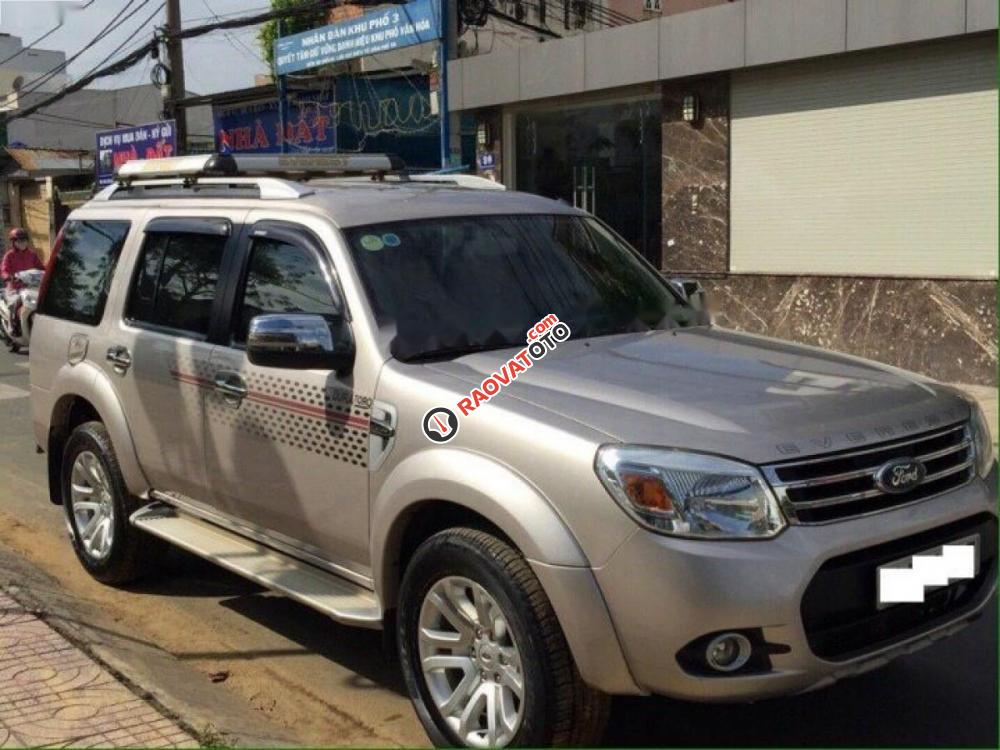 Bán xe Ford Everest năm 2015, số sàn-0