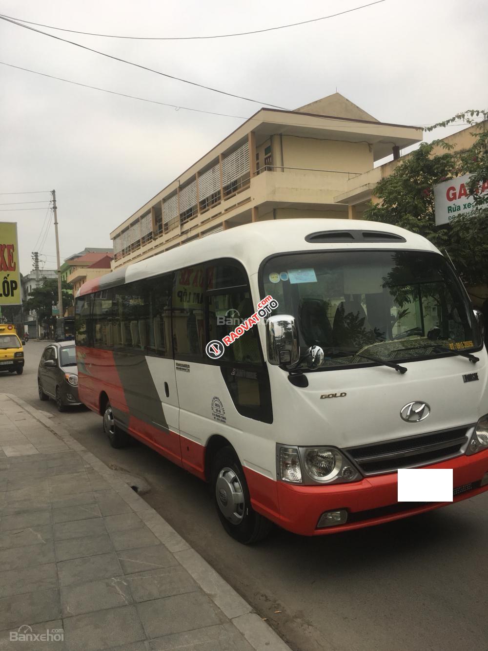 Cần bán xe County đời 2012, gia 780tr-1