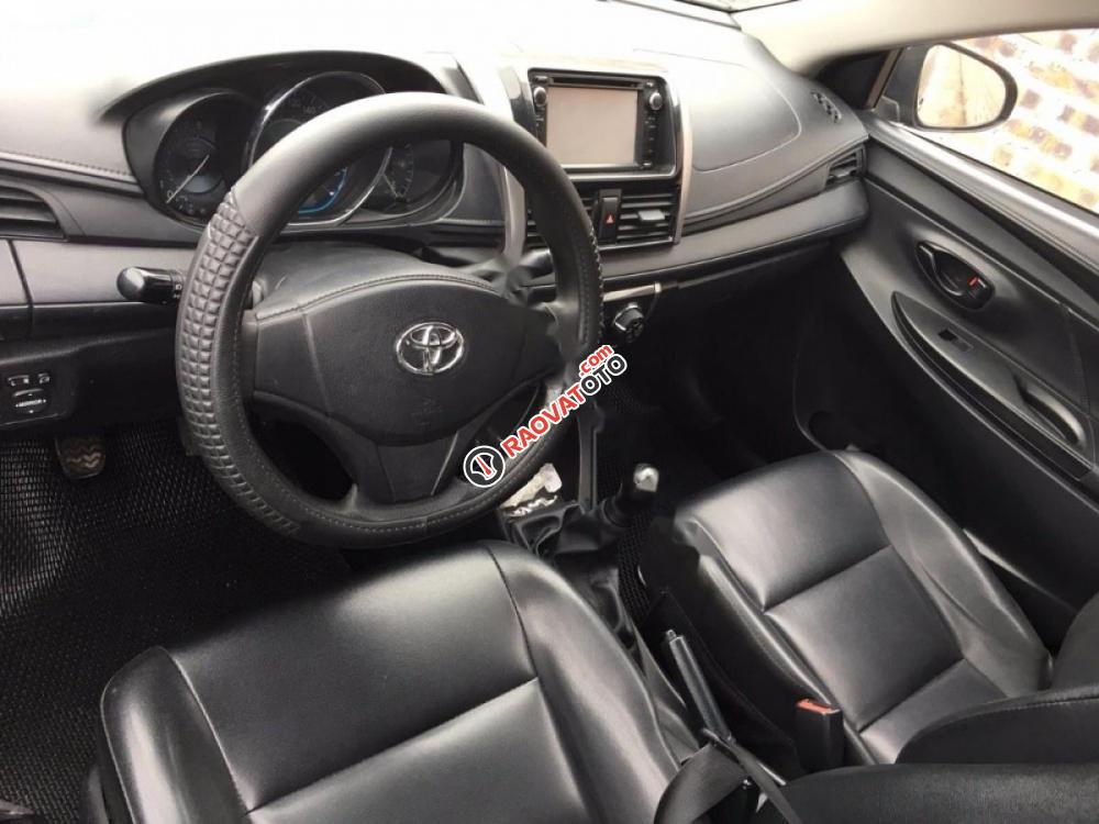 Cần bán lại xe Toyota Vios 1.5E 2014, màu đen chính chủ-2
