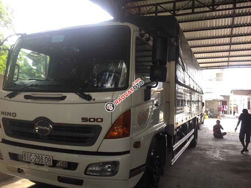 Bán xe Hino FG8JPSB, 9 tấn, đời 2017, màu trắng-1