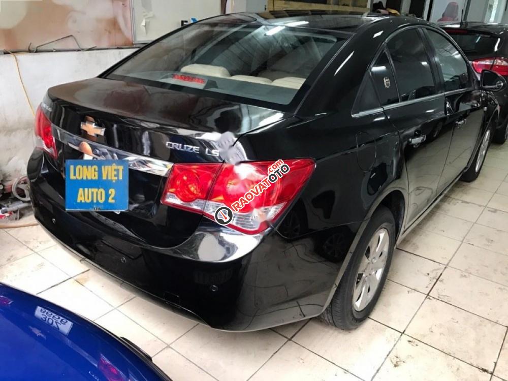 Bán Chevrolet Cruze 1.6 MT đời 2011, màu đen, chính chủ, giá cạnh tranh-6