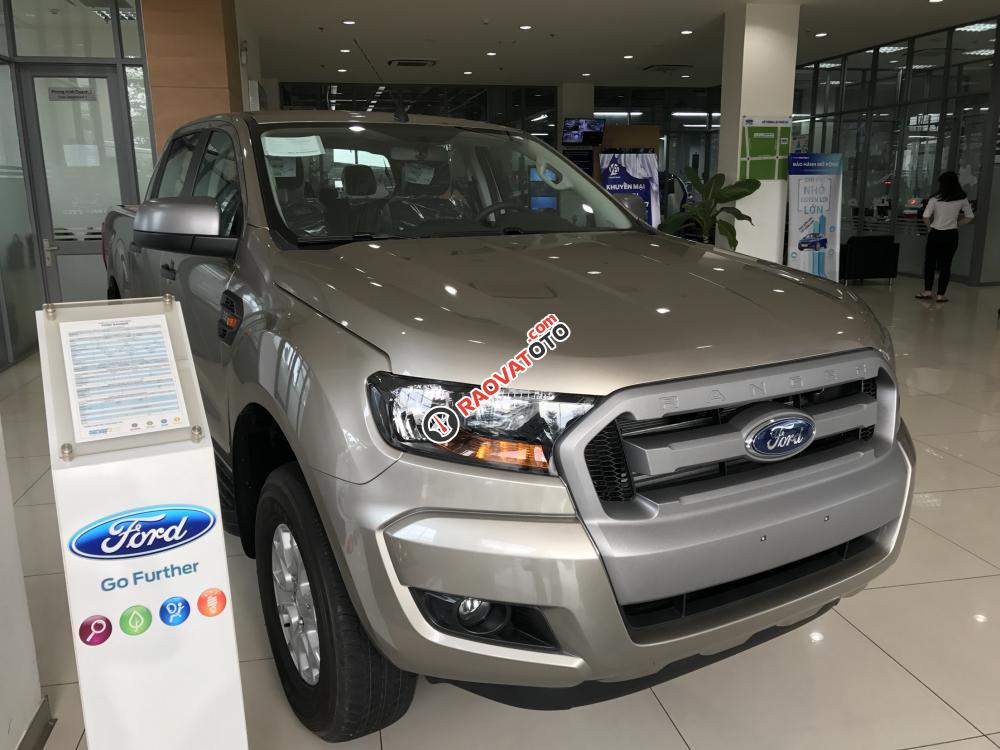 Cần bán Ford Ranger đời 2016 màu bạc, giá 659 triệu-6