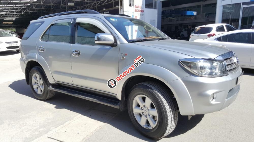 Bán Toyota Fortuner G 2.5MT số sàn máy dầu màu bạc, sản xuất 2009-6