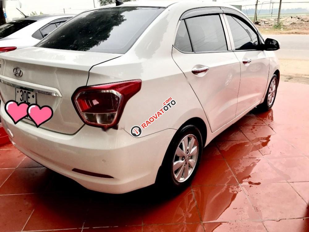 Cần bán Hyundai Grand i10 1.2 MT đời 2016, màu trắng, nhập khẩu nguyên chiếc số sàn, giá tốt-2