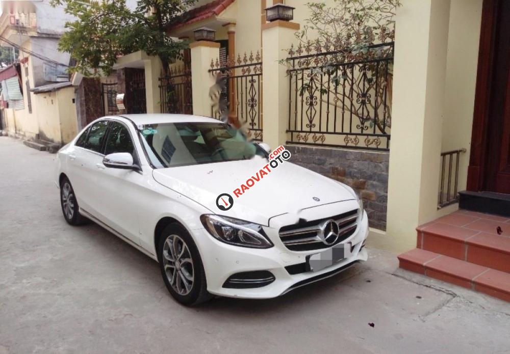 Cần bán xe Mercedes C200 đời 2016, màu trắng chính chủ-4