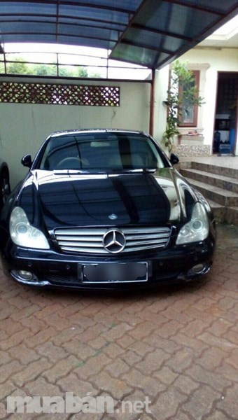 Bán xe Mercedes CLS đời 2010, màu đen, nhập khẩu chính hãng-3