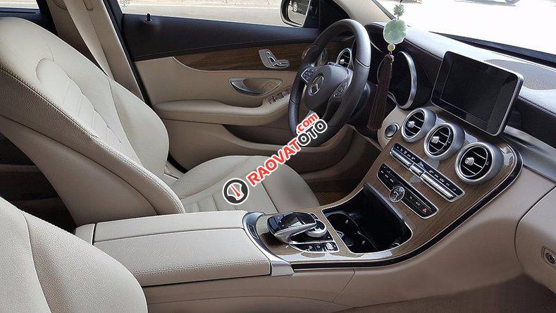 Xe Mercedes C250 đời 2016, màu trắng-9