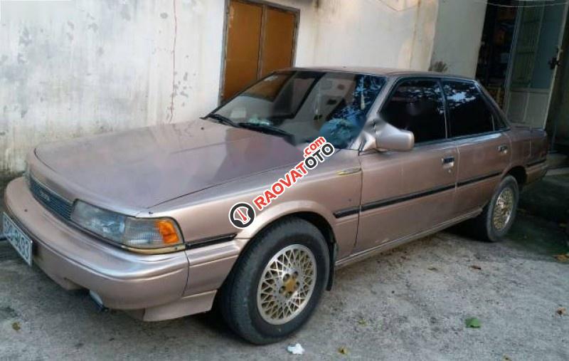 Bán Toyota Camry 2.0 MT đời 1990, màu xám, xe nhập giá cạnh tranh-3