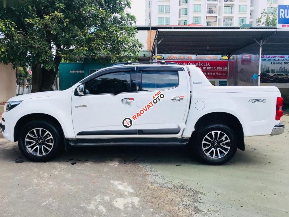 Bán xe Chevrolet Colorado sản xuất 2017, màu trắng, nhập khẩu nguyên chiếc xe gia đình-6