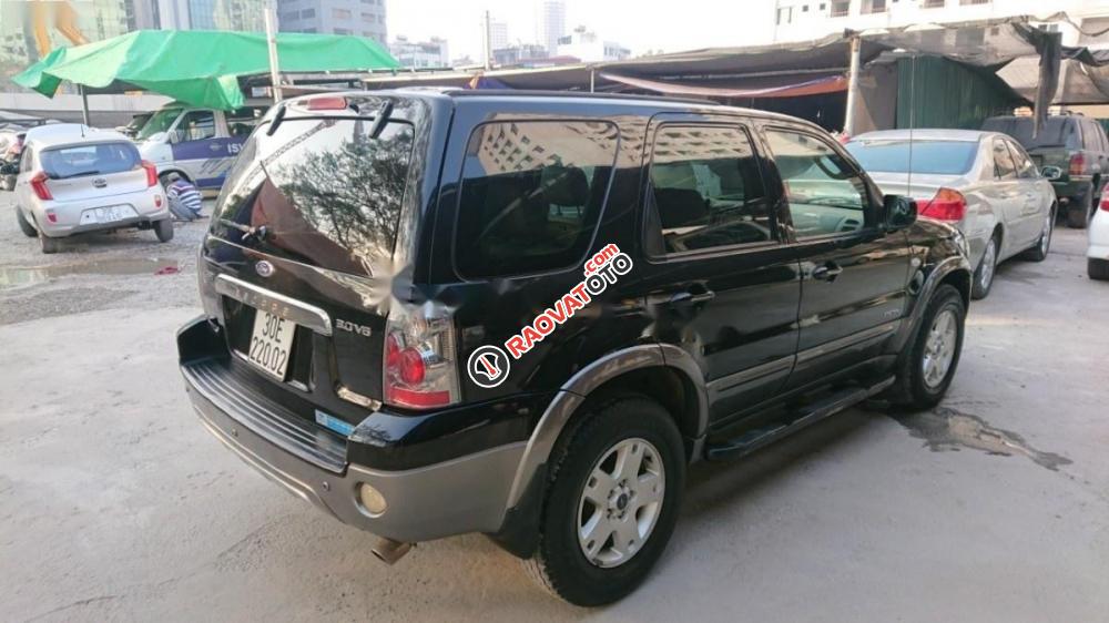 Cần bán gấp Ford Escape XLT 3.0 V6 đời 2005, màu đen xe gia đình, giá tốt-3