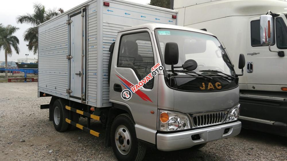 Bán xe tải Jac 2.4 tấn, thùng bạt, kín 3.7 mét, trả góp Hải Phòng 0964674331-0