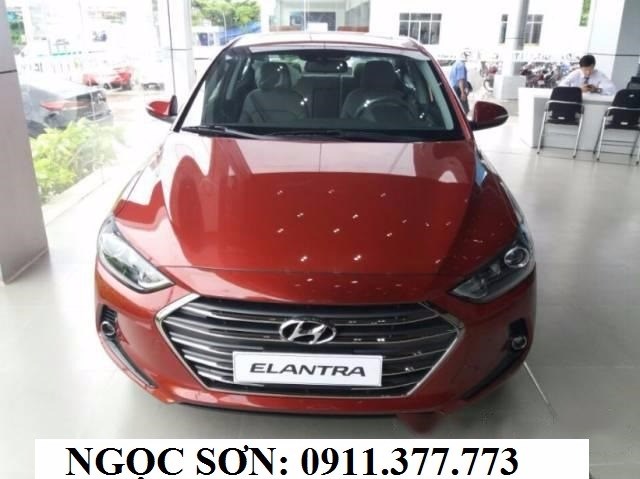 Bán xe Hyundai Elantra năm 2017, màu đỏ, nhập khẩu nguyên chiếc-2