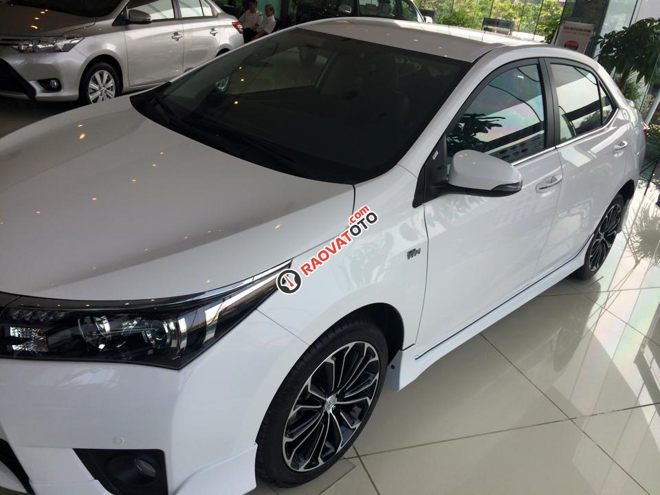 Bán Toyota Corolla Altis 1.8 CVT 2018, mẫu xe toàn cầu, có đủ màu, khuyến mãi lớn, giao xe ngay-7