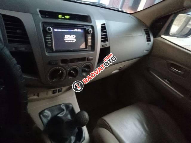 Bán xe Toyota Fortuner năm 2009, màu đen, xe nhập, giá tốt-3