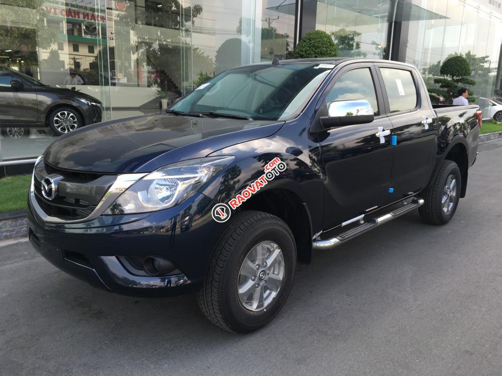 Bán xe Mazda BT 50 đời 2017, màu xanh, xe nhập- Liên hệ 01665.892.196-4