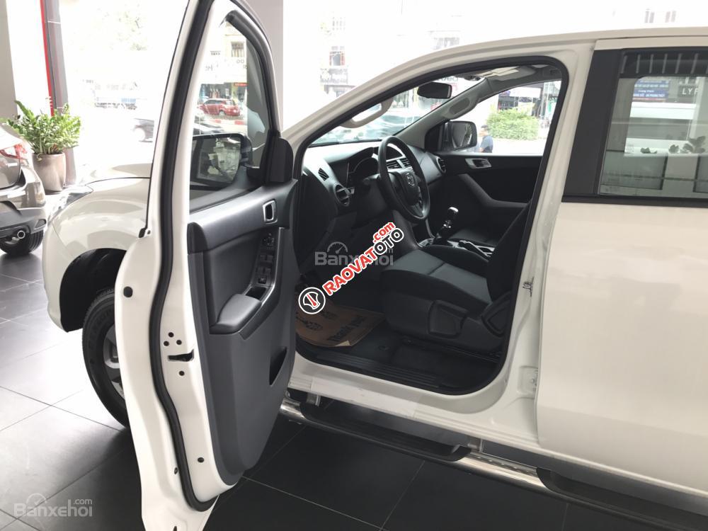 Bán Mazda BT 50 facelift 2017, đầu tư 50tr sở hữu xe ngay. Mr. Tú - 096.747.668-7