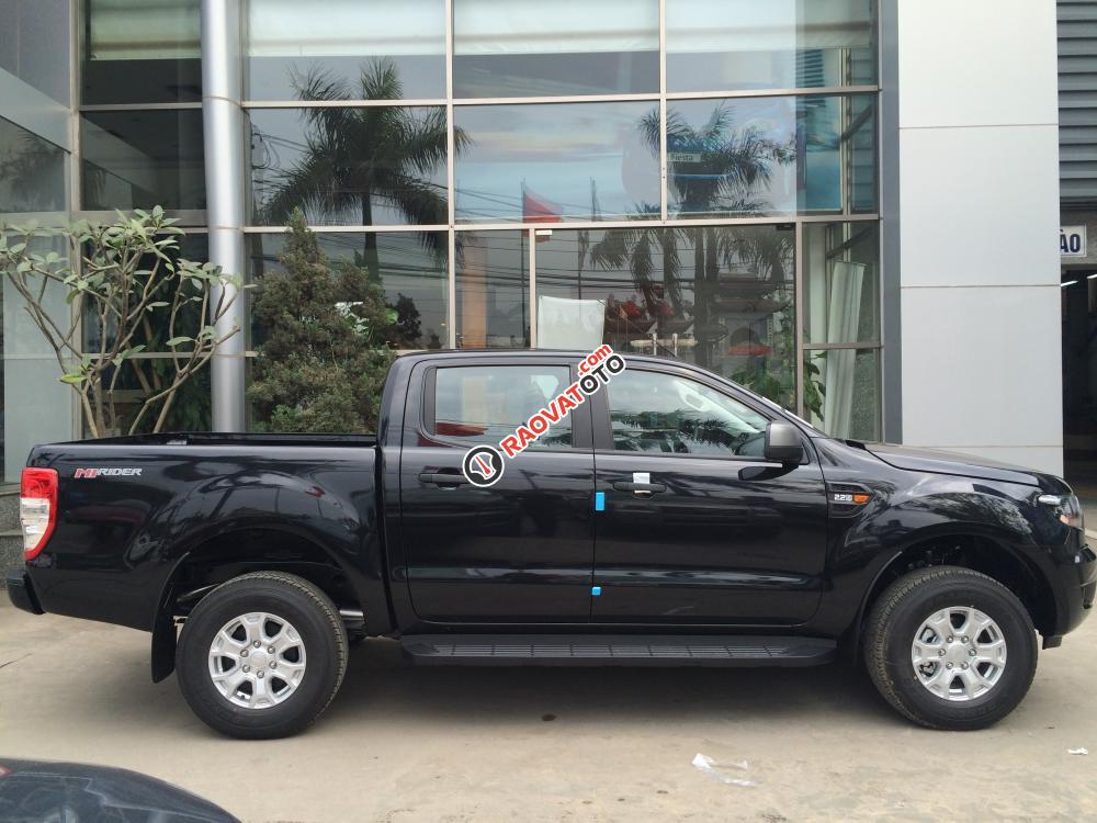 Ford Mỹ Đình bán Ford Ranger XLS MT 4x2, đủ màu giao ngay giảm giá lớn-4