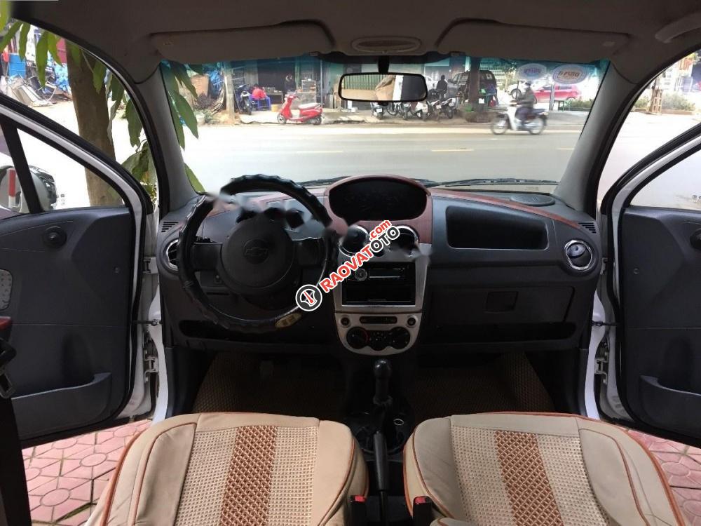 Cần bán xe Chevrolet Spark đời 2010, màu trắng-7