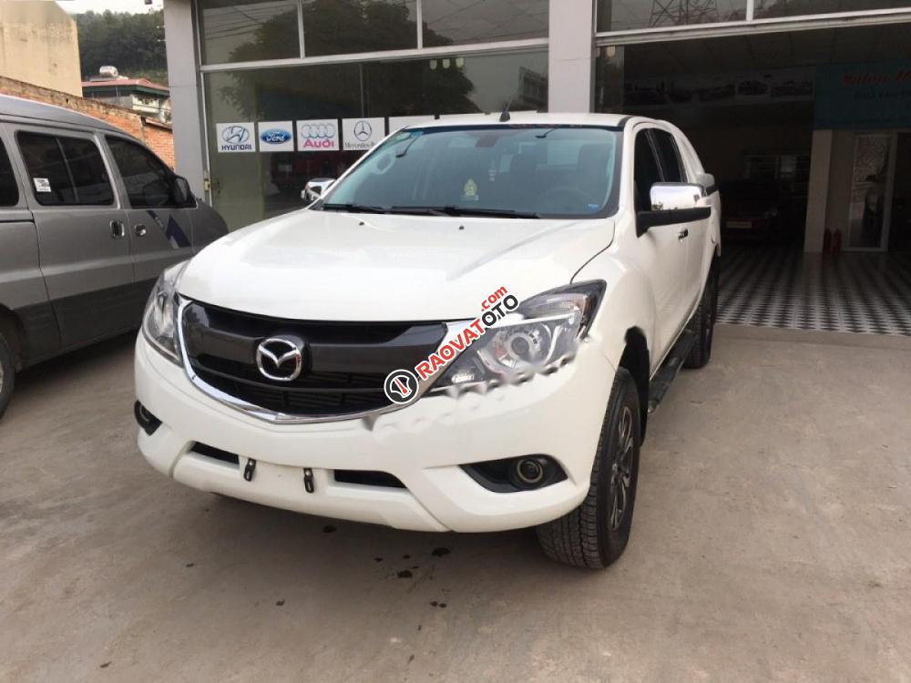 Cần bán gấp Mazda BT 50 3.2L 4x4 AT đời 2016, màu trắng, nhập khẩu Thái Lan như mới, giá tốt-1