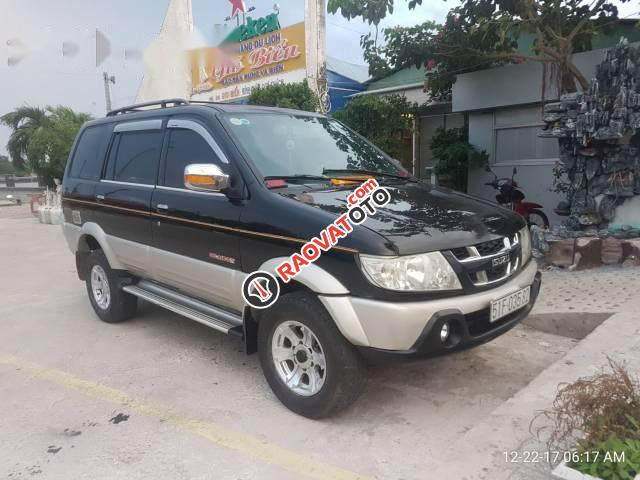 Cần bán Isuzu Hi lander X-Treme đời 2005, màu đen còn mới-1