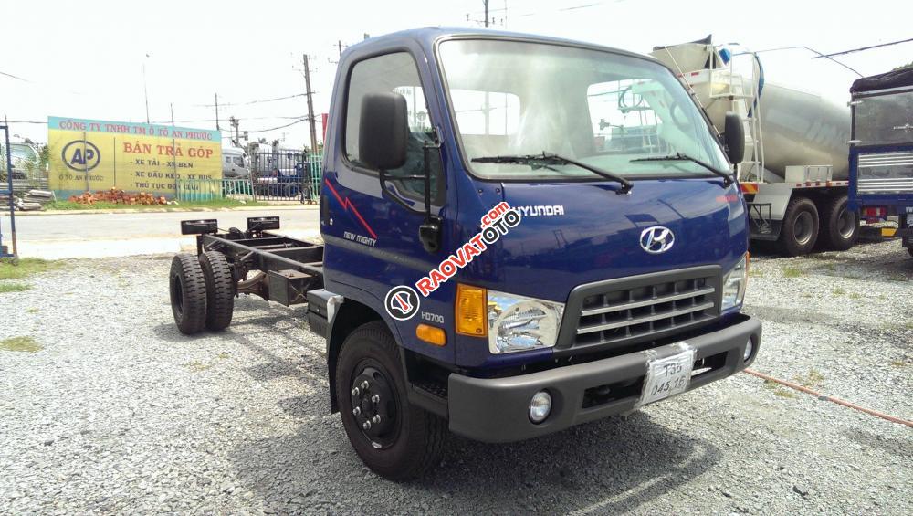 Bán xe tải Hyundai 7T7 HD700, màu xanh-0