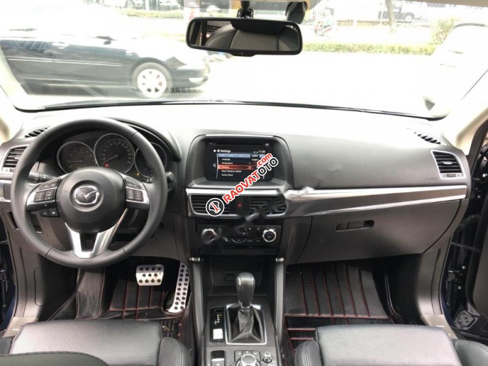 Cần bán lại xe Mazda CX 5 2.5 AT 2WD đời 2017, màu xanh lam-5