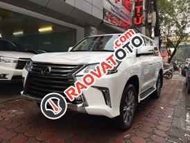 Bán Lexus LX 570 sản xuất 2017, màu trắng, nhập khẩu nguyên chiếc giá tốt. LH: 0948.256.912-1