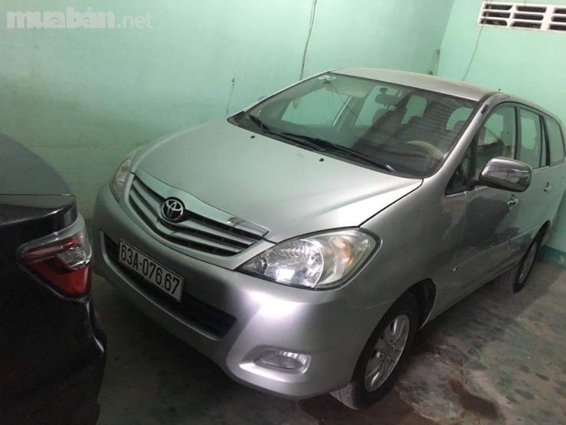 Cần bán Toyota Innova đời 2012, nhập khẩu chính hãng-0