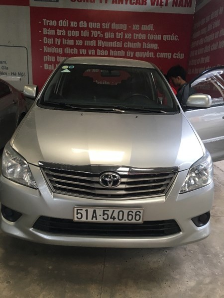 Bán ô tô Toyota Innova đời 2013, màu bạc, nhập khẩu, số sàn-4