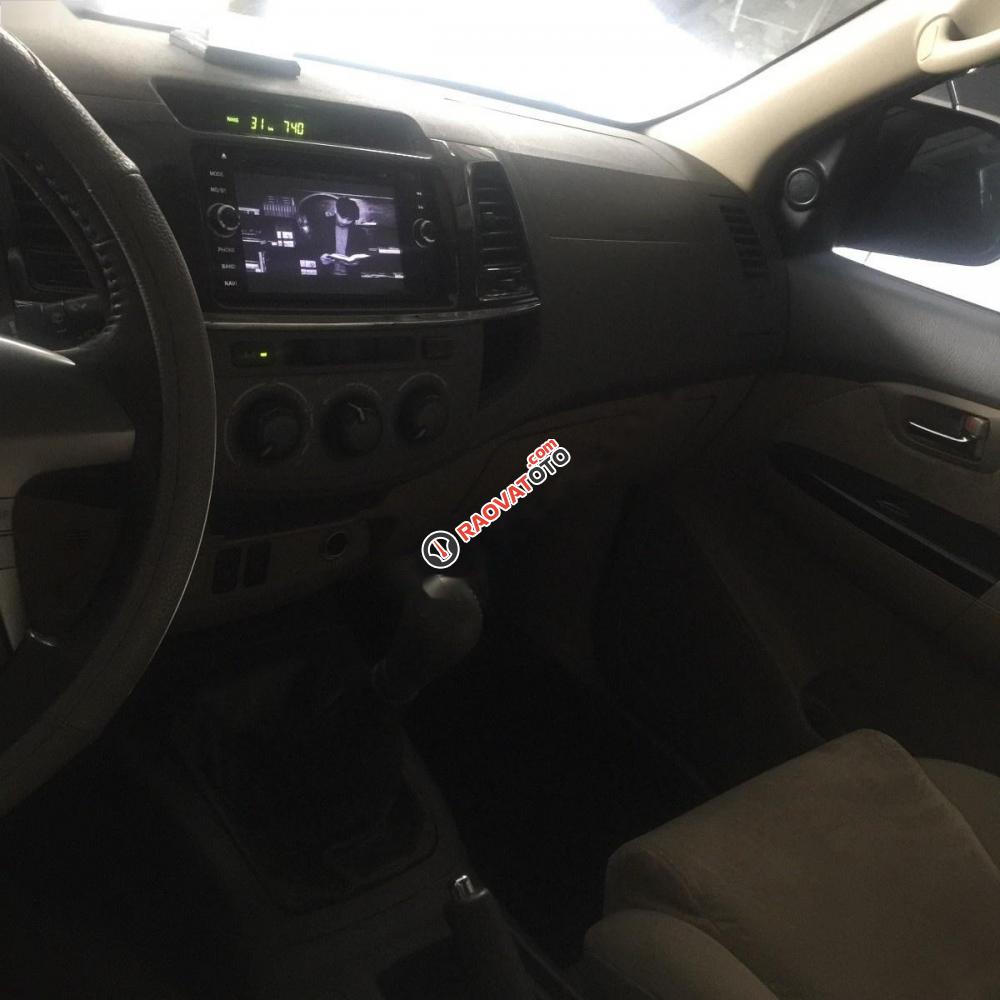 Bán Toyota Fortuner 2012, màu xám-1