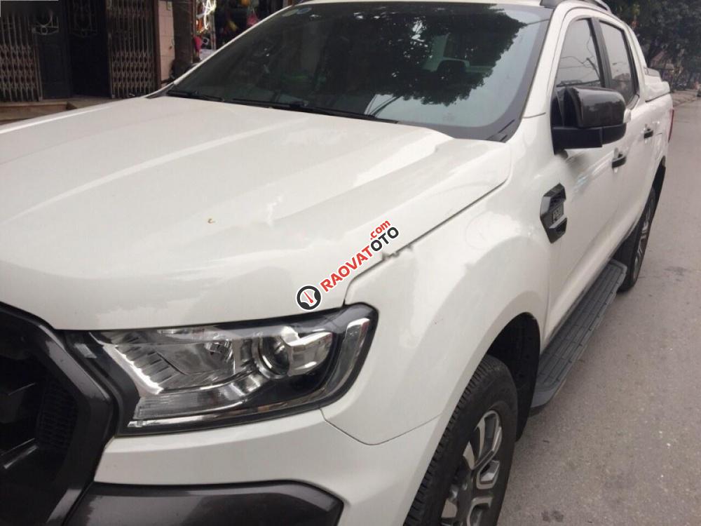 Cần bán Ford Ranger Wildtrak 3.2L 4x4 AT đời 2015, màu trắng, nhập khẩu, giá chỉ 785 triệu-0