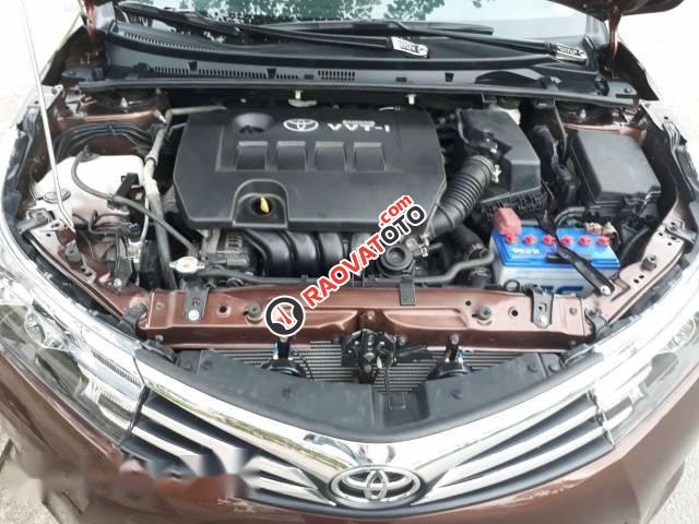 Bán Toyota Corolla Altis đời 2015, màu nâu xe gia đình-5