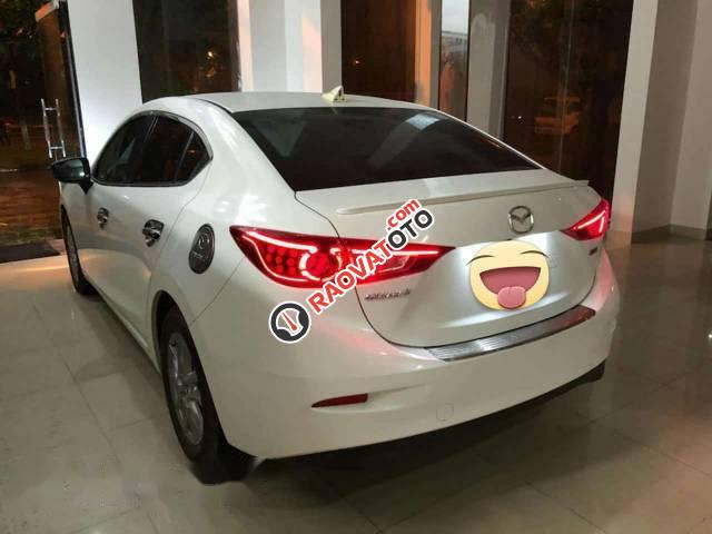 Cần bán xe Mazda 3 2016, màu trắng như mới-3