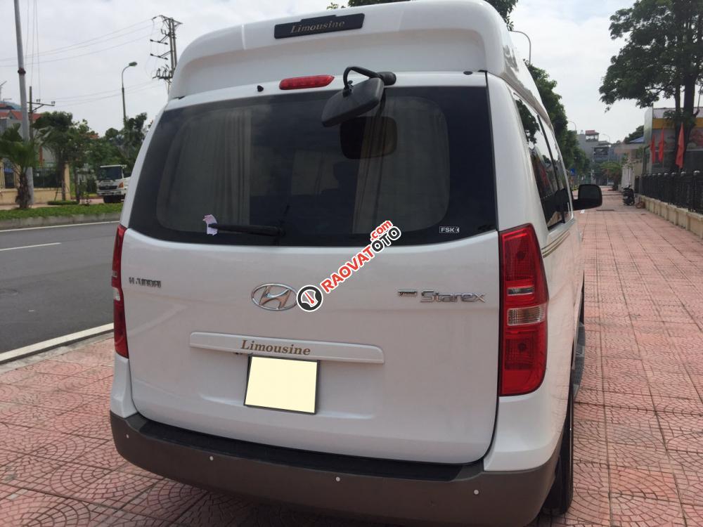 Cần bán xe Hyundai Starex Limosine đời 2013, đk 2017, máy dầu, nhập khẩu-3