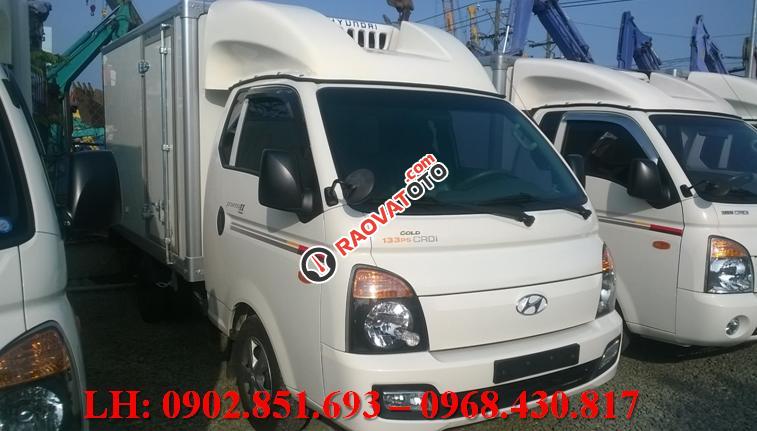 Bán xe tải thùng đông lạnh Hyundai Porter 1 tấn đời 2012, bản Gold-2