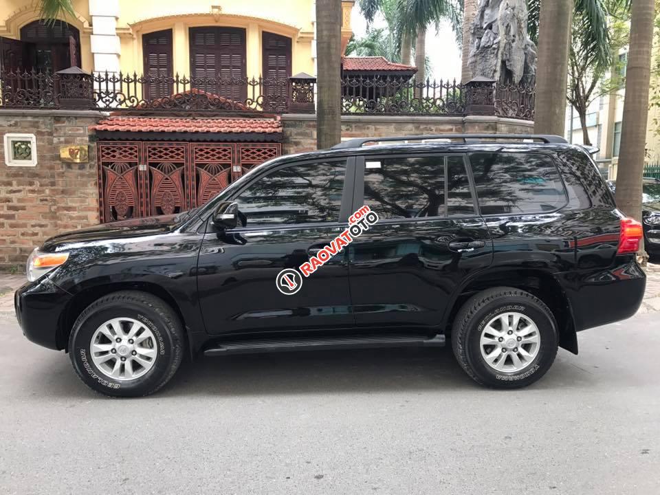 Bán Toyota Land Cruiser VX V8 4.6 đời 2014, màu đen, nhập khẩu nguyên chiếc-2