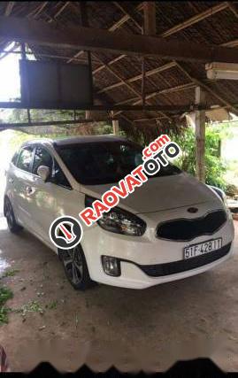 Bán Kia Rondo đời 2016, màu trắng  -3