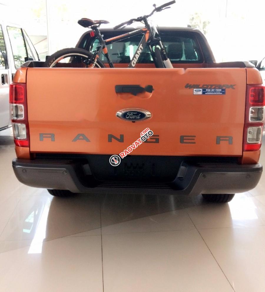Bán xe Ford Ranger Wildtrak Navigator sản xuất 2017, xe nhập-6