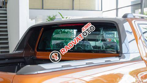 Bán xe Ford Ranger Wildtrak 3.2 4x4 2018, màu cam, xe nhập-17