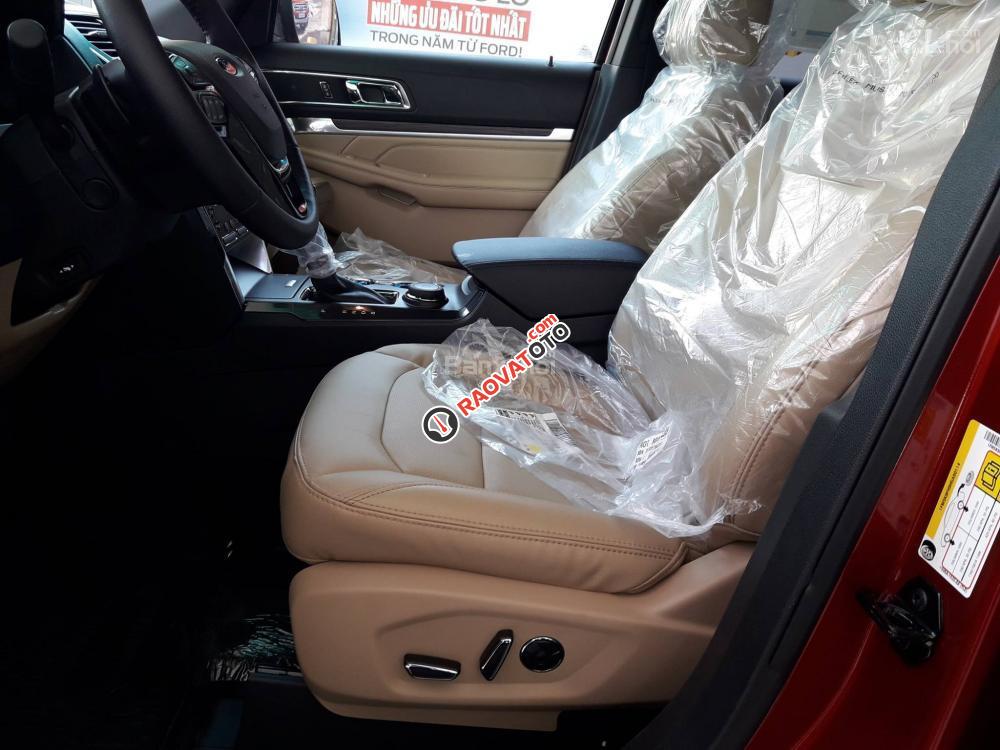 Ford Explorer 7 chỗ đẳng cấp từ Mỹ, bệ bước lên xuống thò thụt điện. Hỗ trợ vay 90%-3