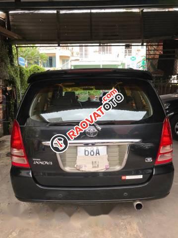 Cần bán lại xe Toyota Innova năm 2007, màu đen-0