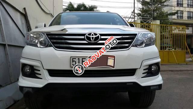 Cần bán gấp Toyota Fortuner TRD Sportivo 2016, màu trắng như mới-4